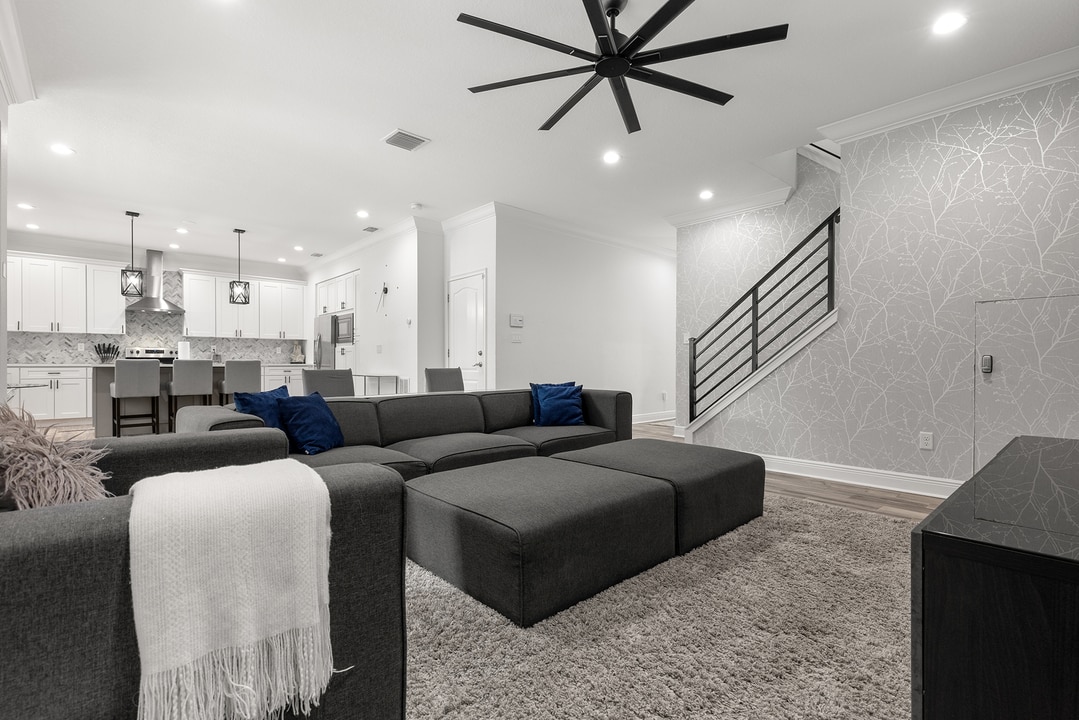 Property p6 image 30